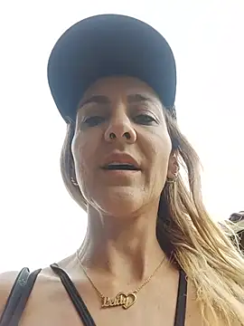 Monita_Med live cam