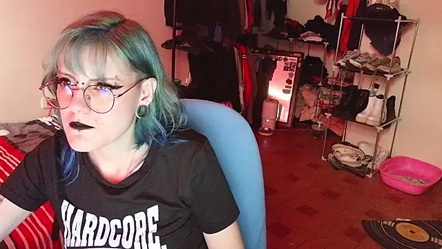 Rossiee_huntt live cam preview