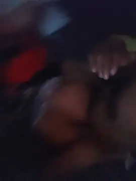 deshicouplegirl live cam preview