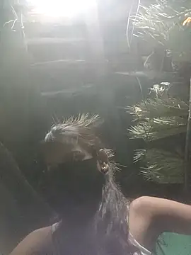 Karina_tujs1