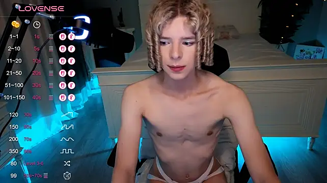 Kudi_Minnt live cam