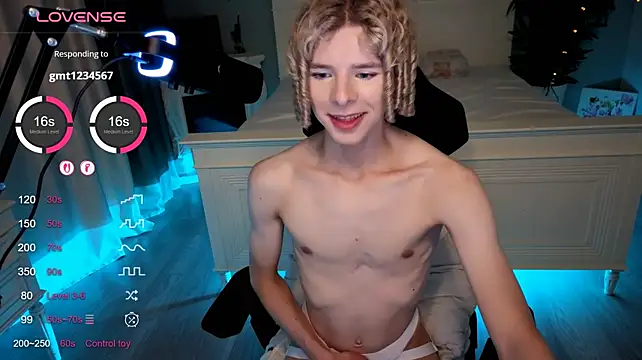 Kudi_Minnt live cam