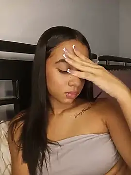 Zoe_Sweett18 webcam