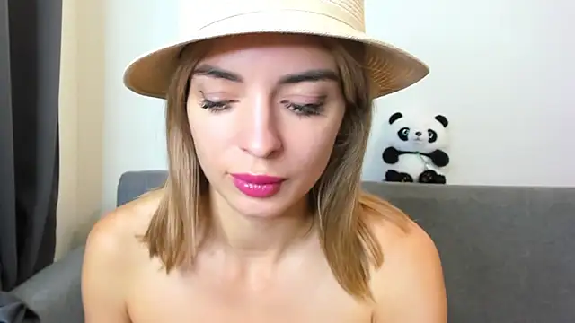 _ellen_meow_ live cam on StripChat