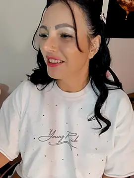 ReiyaRey live cam
