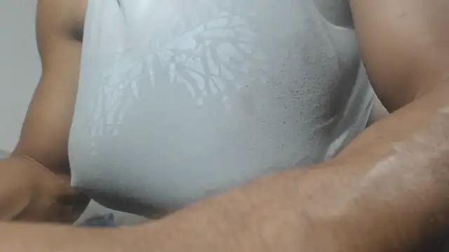 DanielaMuscleTS