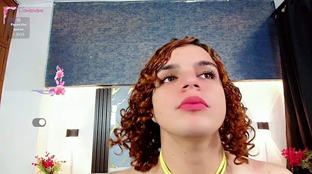 Skyee_angel live cam