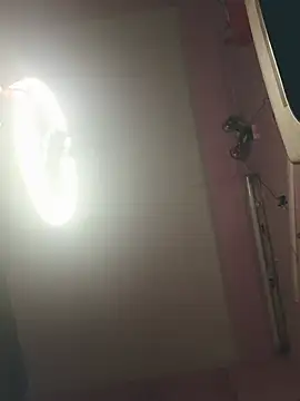 Shivani-tiwari live cam preview