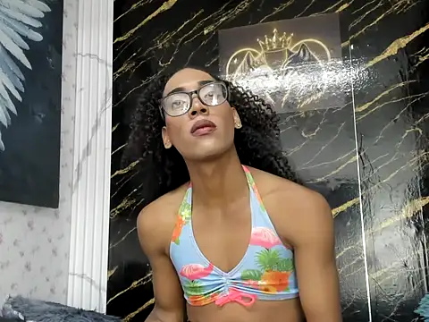 Bella_trans19