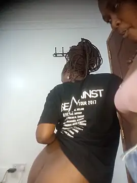 Lancy_lov live cam preview