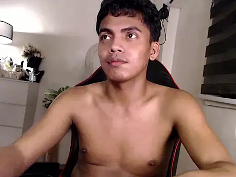 asianboyhunt live cam preview