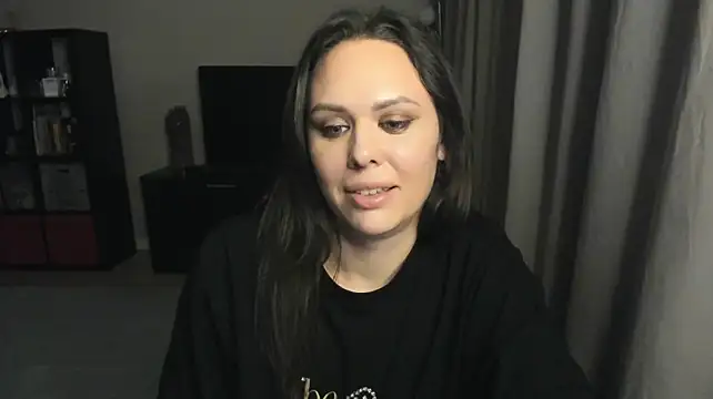 MollyCheiz webcam