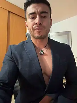 chris_clarck (M young) - Take off my jacket😏🥵🔥
