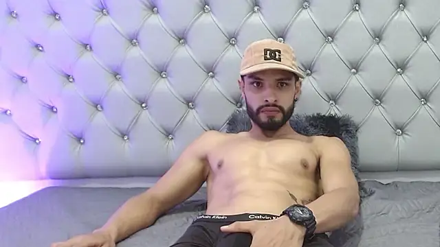 Ethan_Wolf75