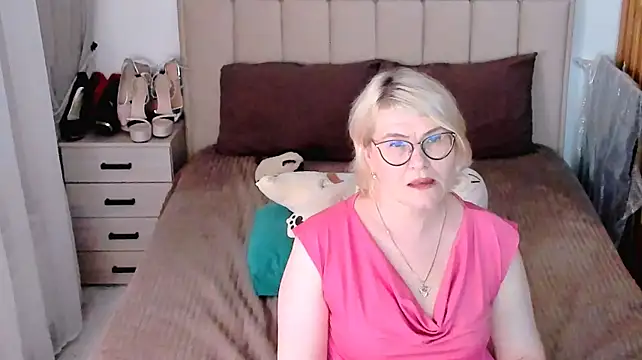 sabrinamacmarren live cam preview