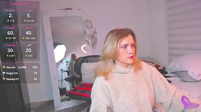 SharonVelvet live cam preview