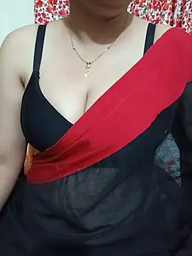 Priya_Boudi webcam