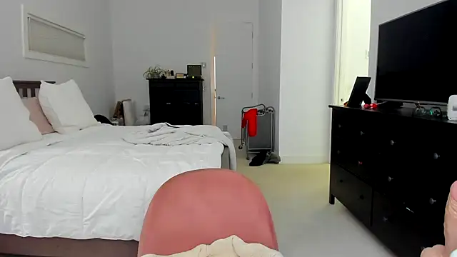 Kymmmy live cam on StripChat