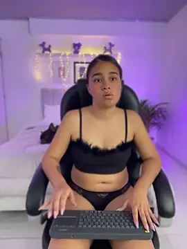 I_Samanthaa webcam