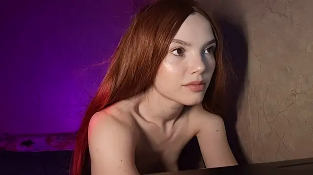MiamiGray live cam on StripChat