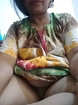 Cute-Janvi20 live cam on StripChat
