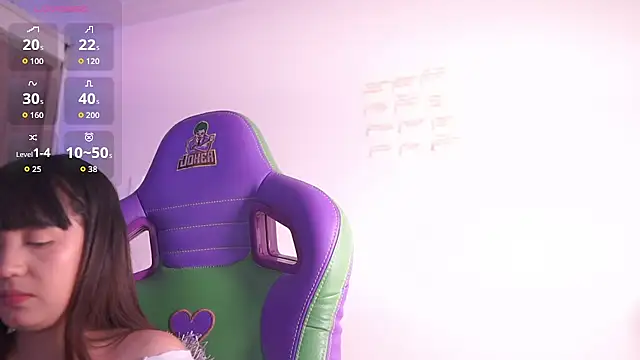 dakotaa_01 live cam on StripChat