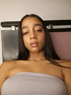 Zoe_Sweett18 live cam