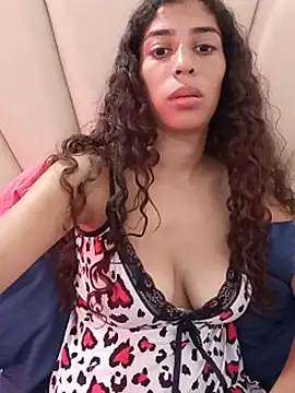 noe_30 live cam on StripChat