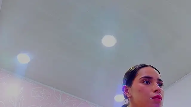 angelica_dymond