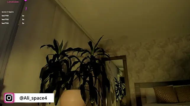 carringtonduvall live cam preview