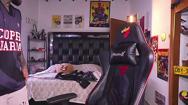 logan_hugh8