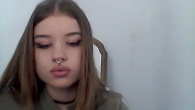 MollyHotTeen