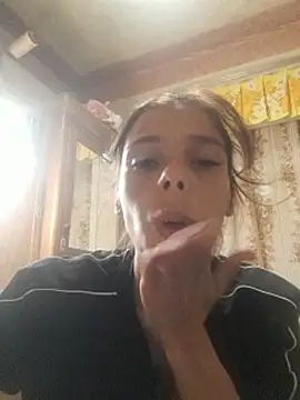 AnnaKissXX