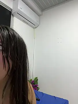 naomi01