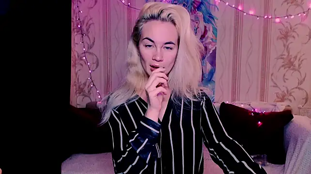 xxxcharismaaa webcam