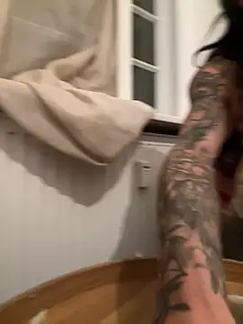 SkinnyLilly