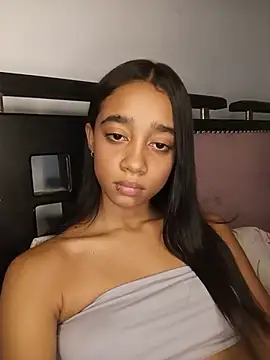 Zoe_Sweett18 live cam
