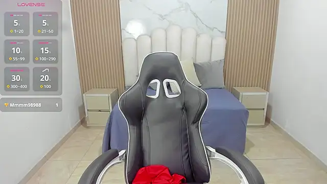 Aziz_daud live cam preview