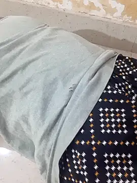 Your_Alinaa webcam