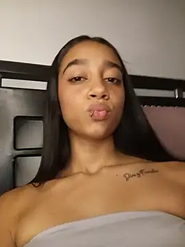 Zoe_Sweett18 webcam
