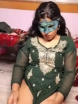 Desi_muslimcouple