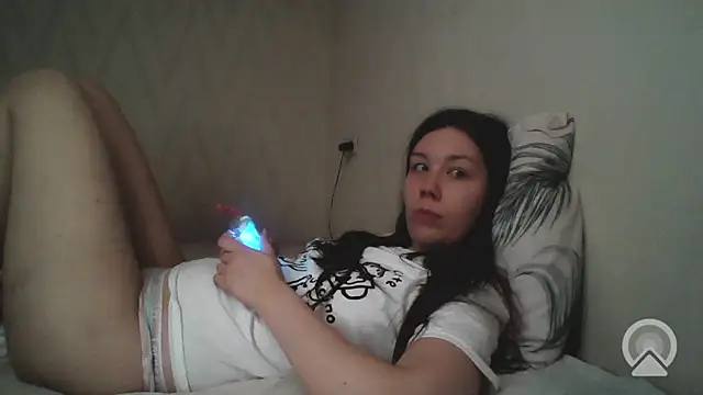 pink_pikachu_ webcam