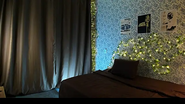 DianaDrama webcam