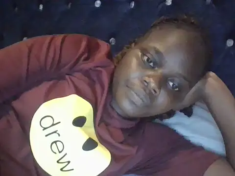 qieen webcam