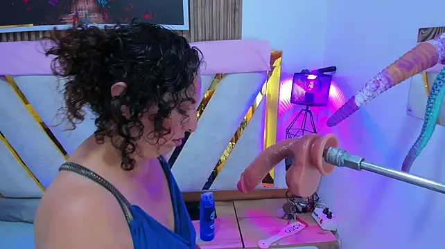 Luna_Naughty1 live cam preview