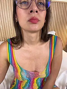NahimiThompson webcam
