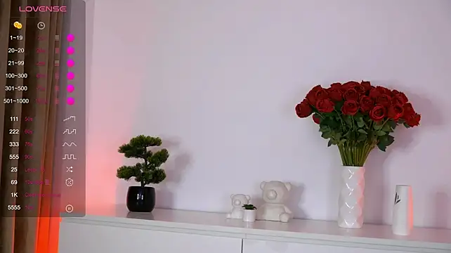 AishaSins webcam