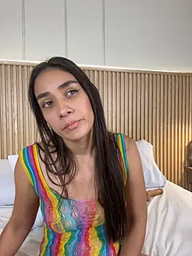 NahimiThompson webcam