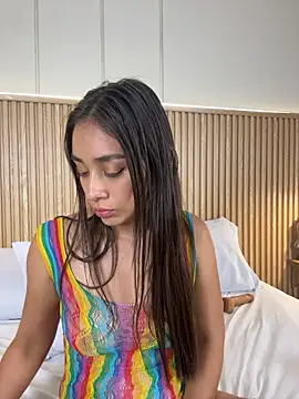 NahimiThompson webcam