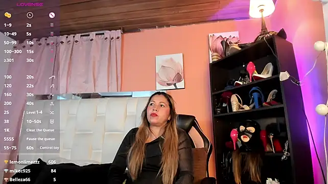 LiaTaylorr